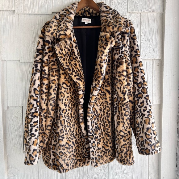 Shyanne Women's Leopard Print Faux Fur Jacket - Picture 2 of 10